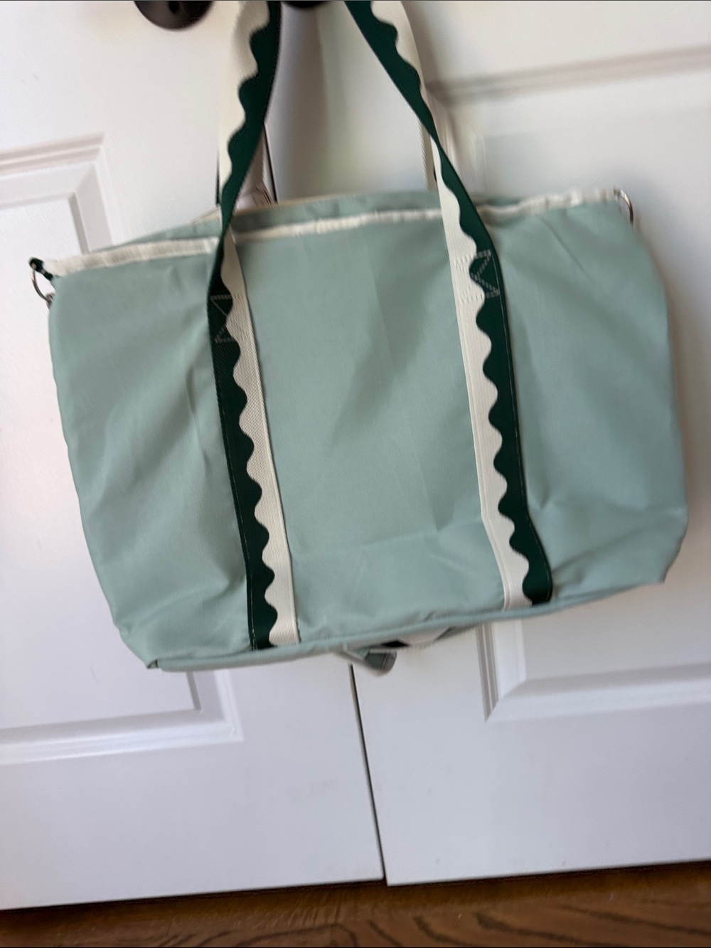 Business & Pleasure Co. Cooler Bag - Picture 2 of 4